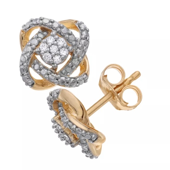 NIB 1/10 Carat T.W Diamond Fashion Post Earrings - Picture 2 of 6